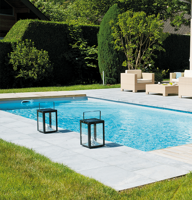 Piscine rectangulaire sevrier